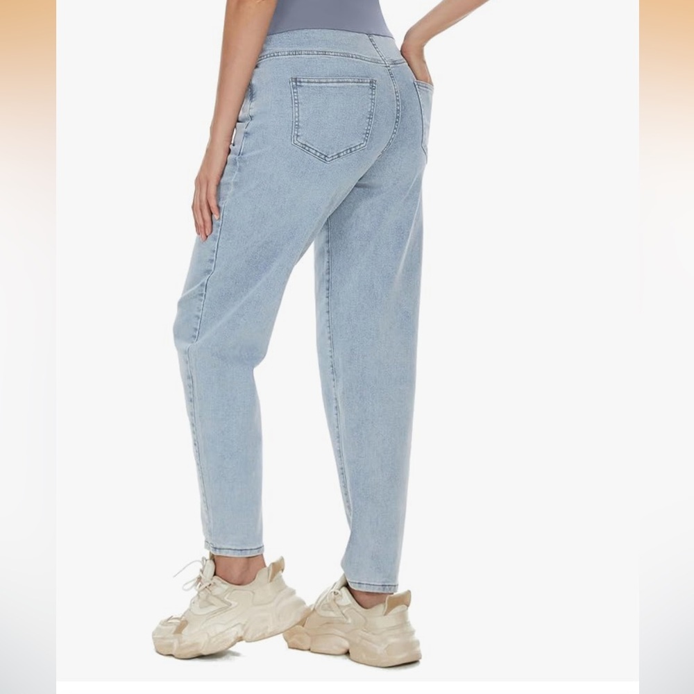 Boyfriend Light Blue Maternity Jeans